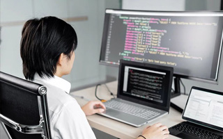 宜阳 ,php声明和调用变量的符号是什么？
